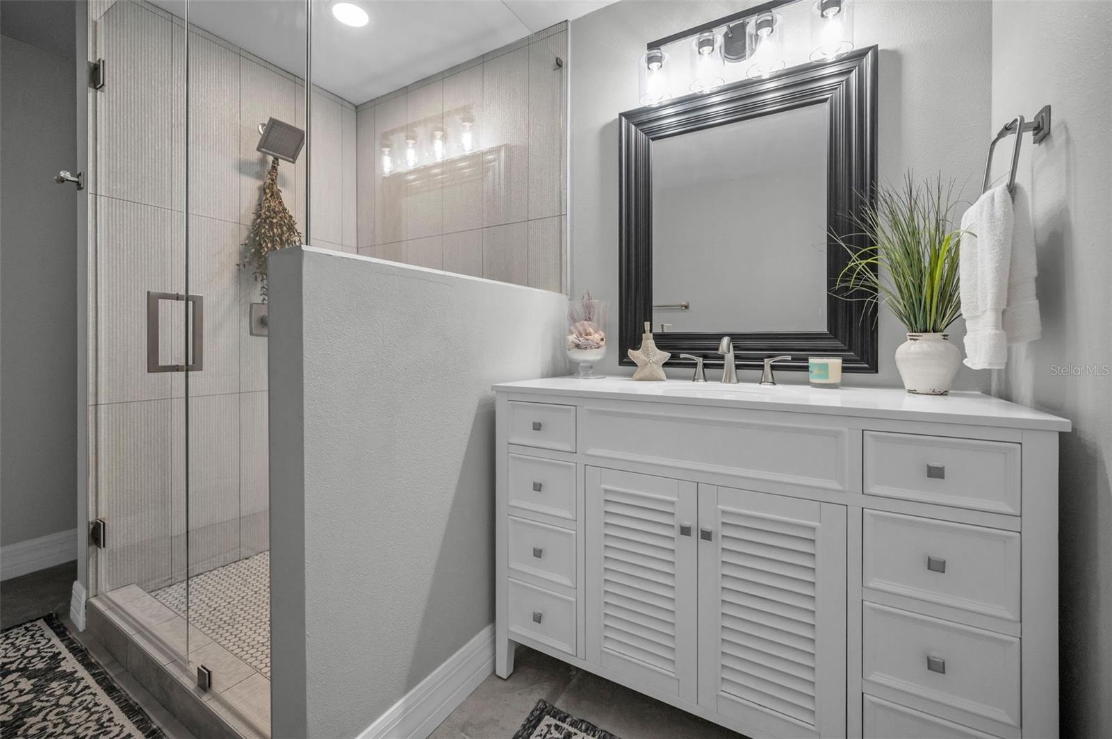 Palm Harbor, Florida, 34683, United States, 3 Bedrooms Bedrooms, ,3 BathroomsBathrooms,Residential,Active,2001068