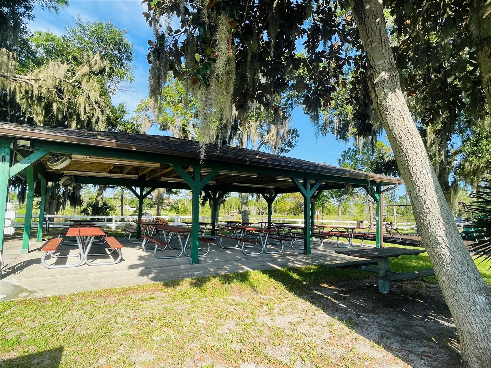 Geneva, Florida, 32732, United States, ,4 BathroomsBathrooms,Residential,Active,1701775