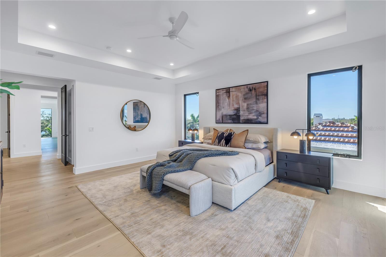 St Petersburg, Florida, 33703, United States, 5 Bedrooms Bedrooms, ,6 BathroomsBathrooms,Residential,Active,1703441