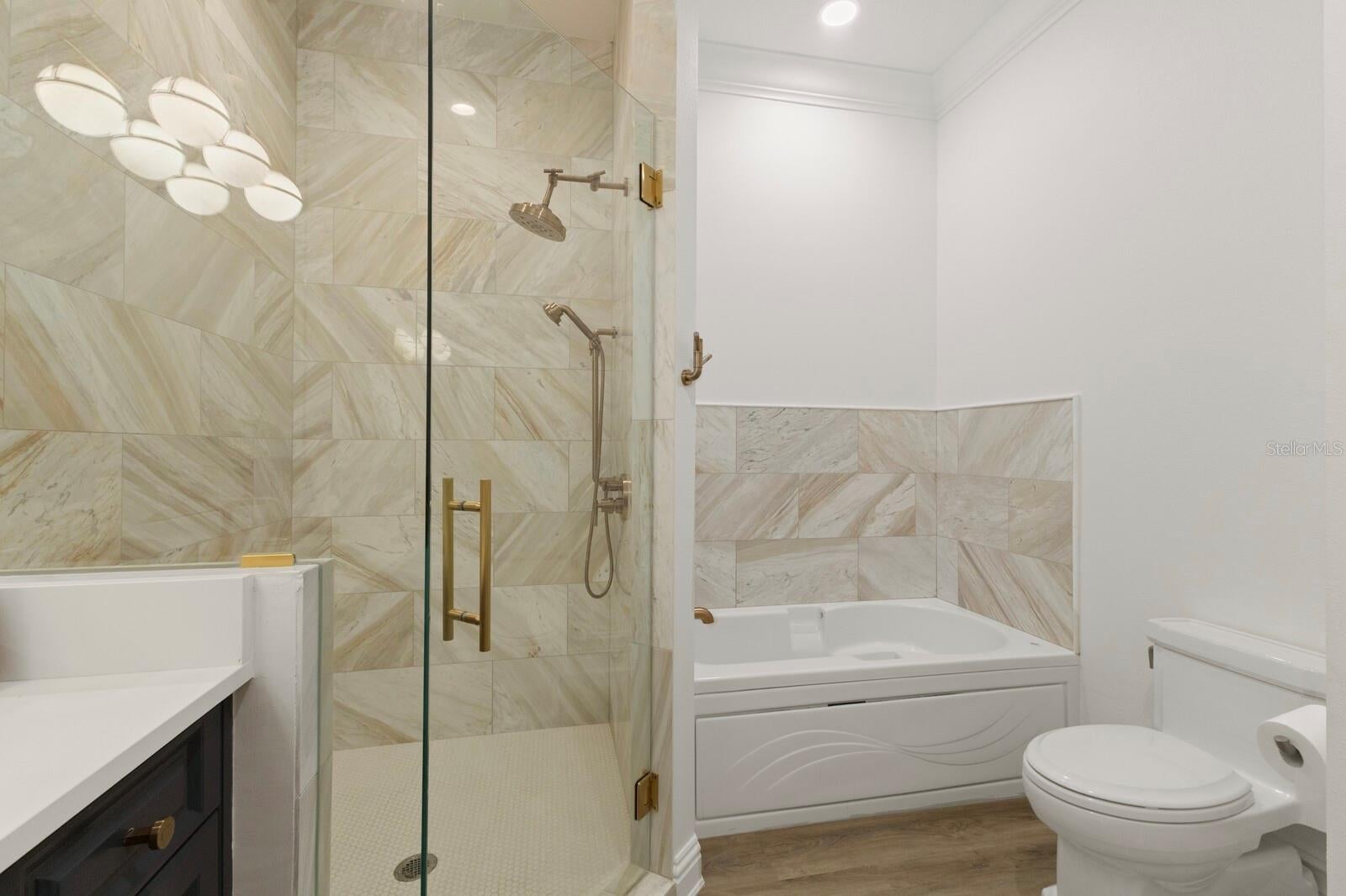 Bradenton, Florida, 34209, United States, 5 Bedrooms Bedrooms, ,6 BathroomsBathrooms,Residential,Active,1800164