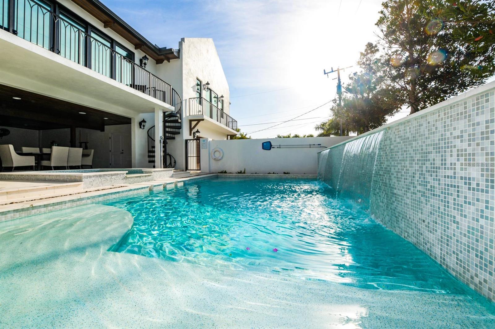 Sarasota, Florida, 34236, United States, 6 Bedrooms Bedrooms, ,6 BathroomsBathrooms,Residential,Active,1831859