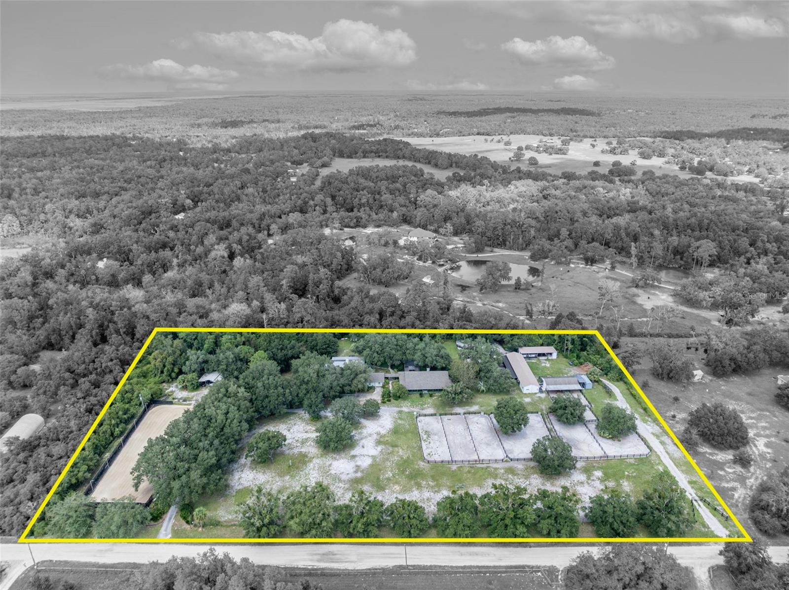 Oviedo, Florida, 32765, United States, ,4 BathroomsBathrooms,Residential,Active,1704716