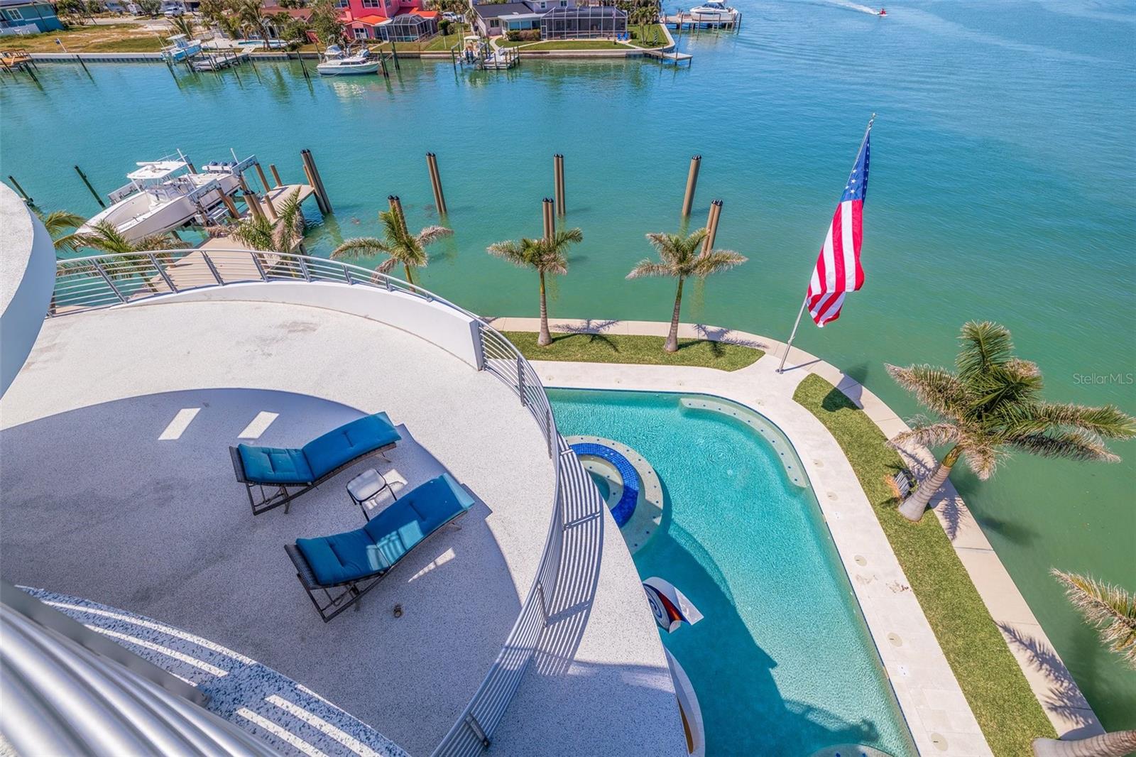 Treasure Island, Florida, 33706, United States, ,7 BathroomsBathrooms,Residential,Active,1772746