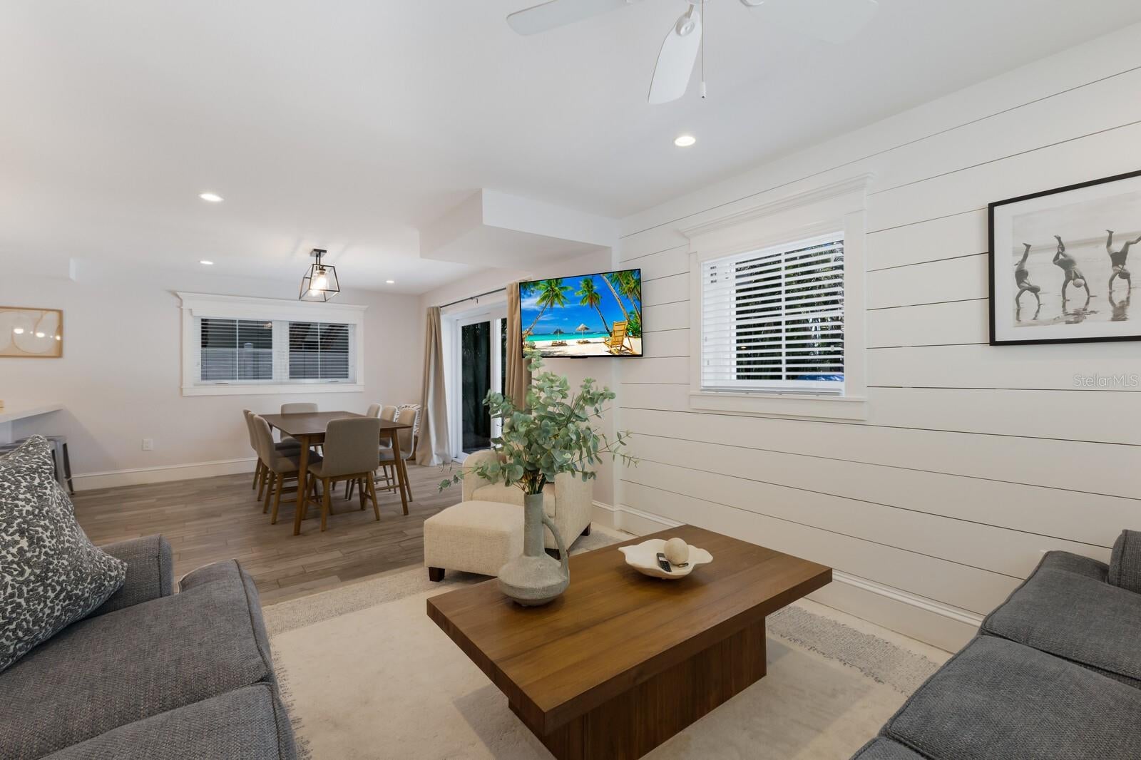 Sarasota, Florida, 34242, United States, 7 Bedrooms Bedrooms, ,6 BathroomsBathrooms,Residential,Active,1926695