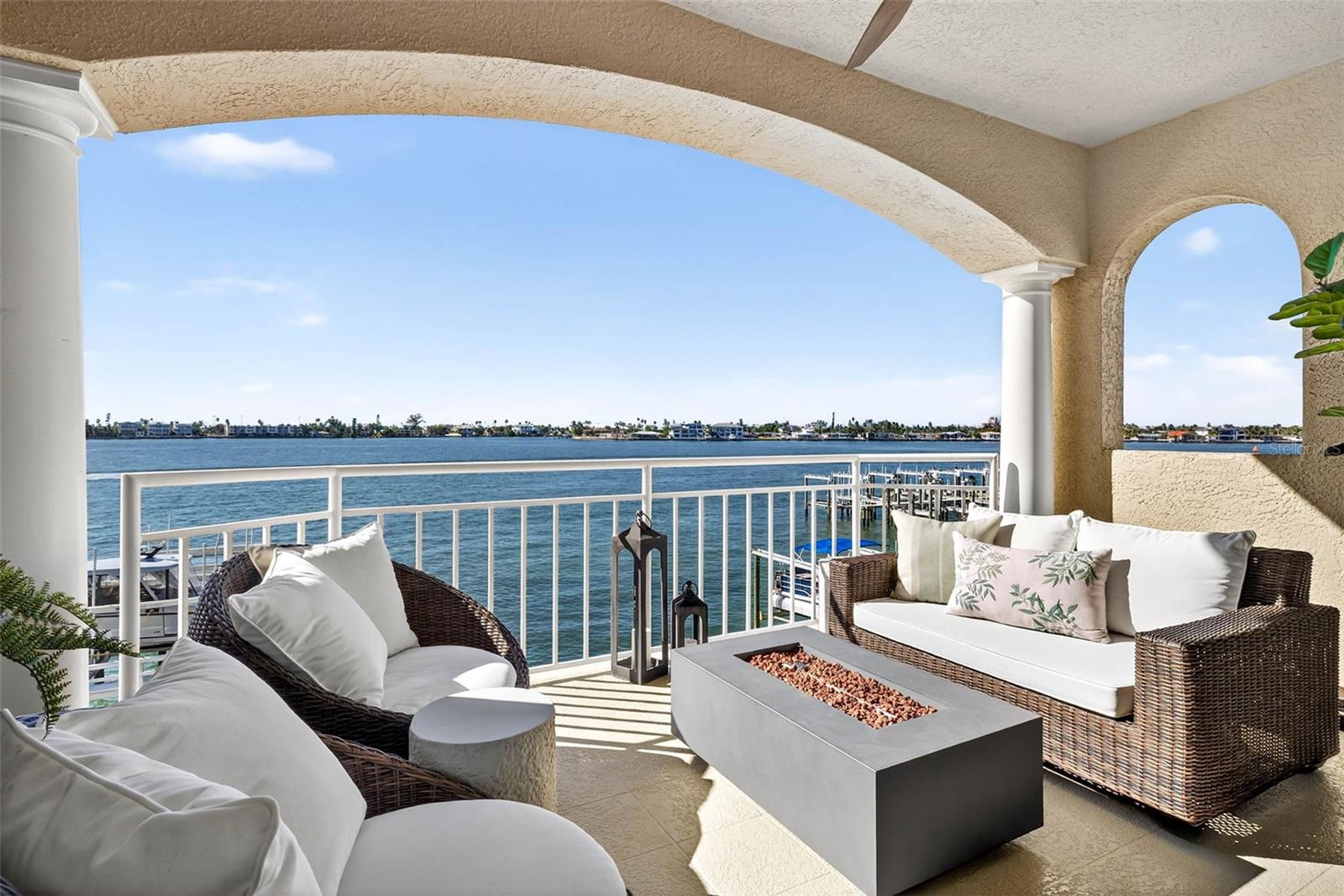 Tierra Verde, Florida, 33715, United States, 3 Bedrooms Bedrooms, ,3 BathroomsBathrooms,Residential,Active,1971785