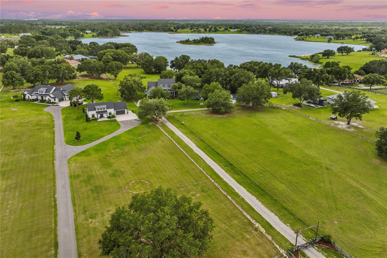 Umatilla, Florida, 32784, United States, 4 Bedrooms Bedrooms, ,4 BathroomsBathrooms,Residential,Active,1859381