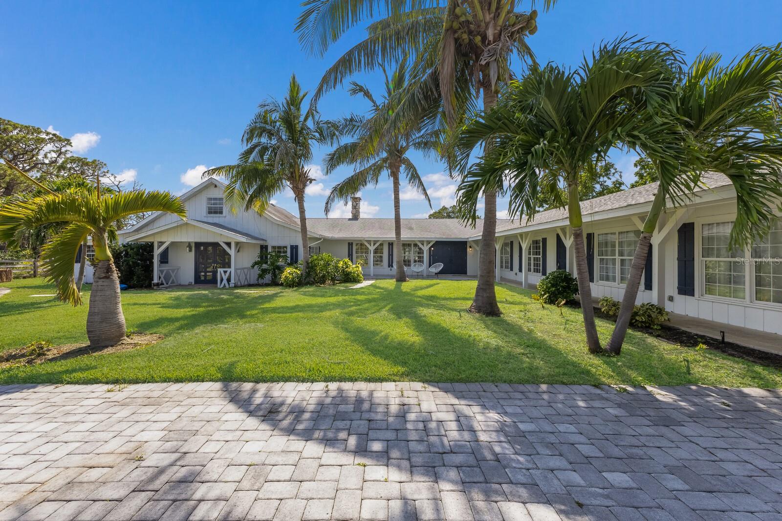 Bradenton, Florida, 34209, United States, ,4 BathroomsBathrooms,Residential,Active,1863490