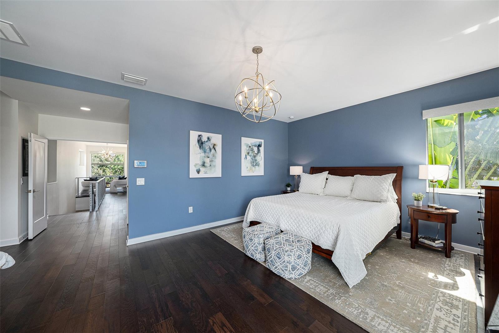 Tampa, Florida, 33629, United States, 4 Bedrooms Bedrooms, ,3 BathroomsBathrooms,Residential,Active,1914639