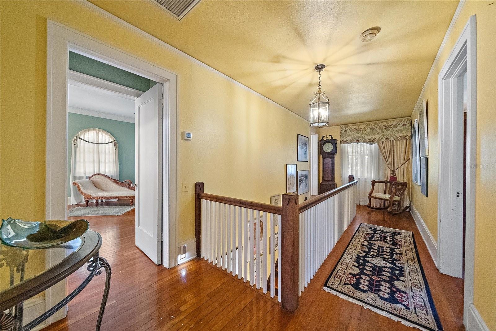 Sarasota, Florida, 34234, United States, 6 Bedrooms Bedrooms, ,5 BathroomsBathrooms,Residential,Active,2002321