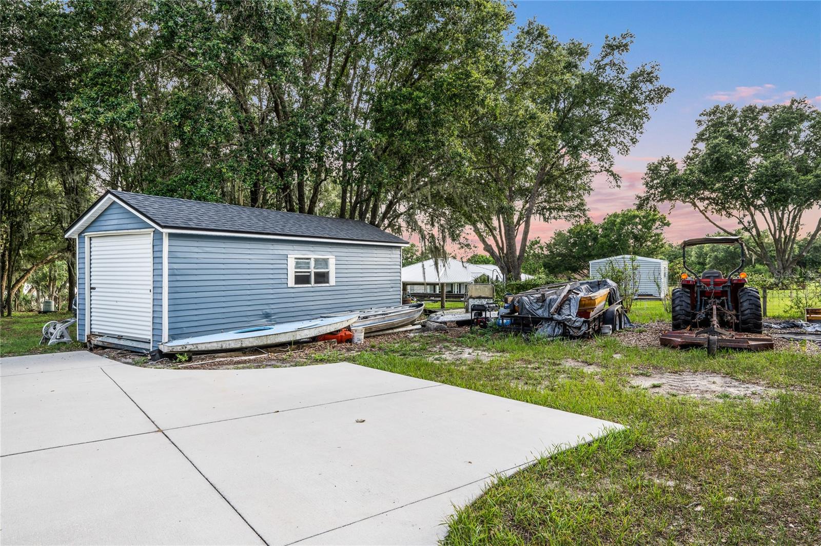 Umatilla, Florida, 32784, United States, 4 Bedrooms Bedrooms, ,4 BathroomsBathrooms,Residential,Active,1859381