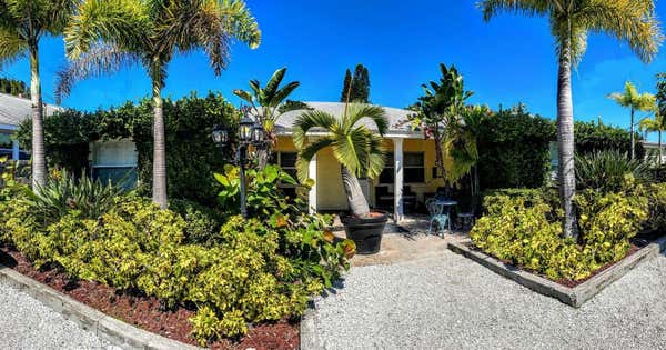 42 SOMERSET ST, CLEARWATER BEACH, FL 33767 - Image 1