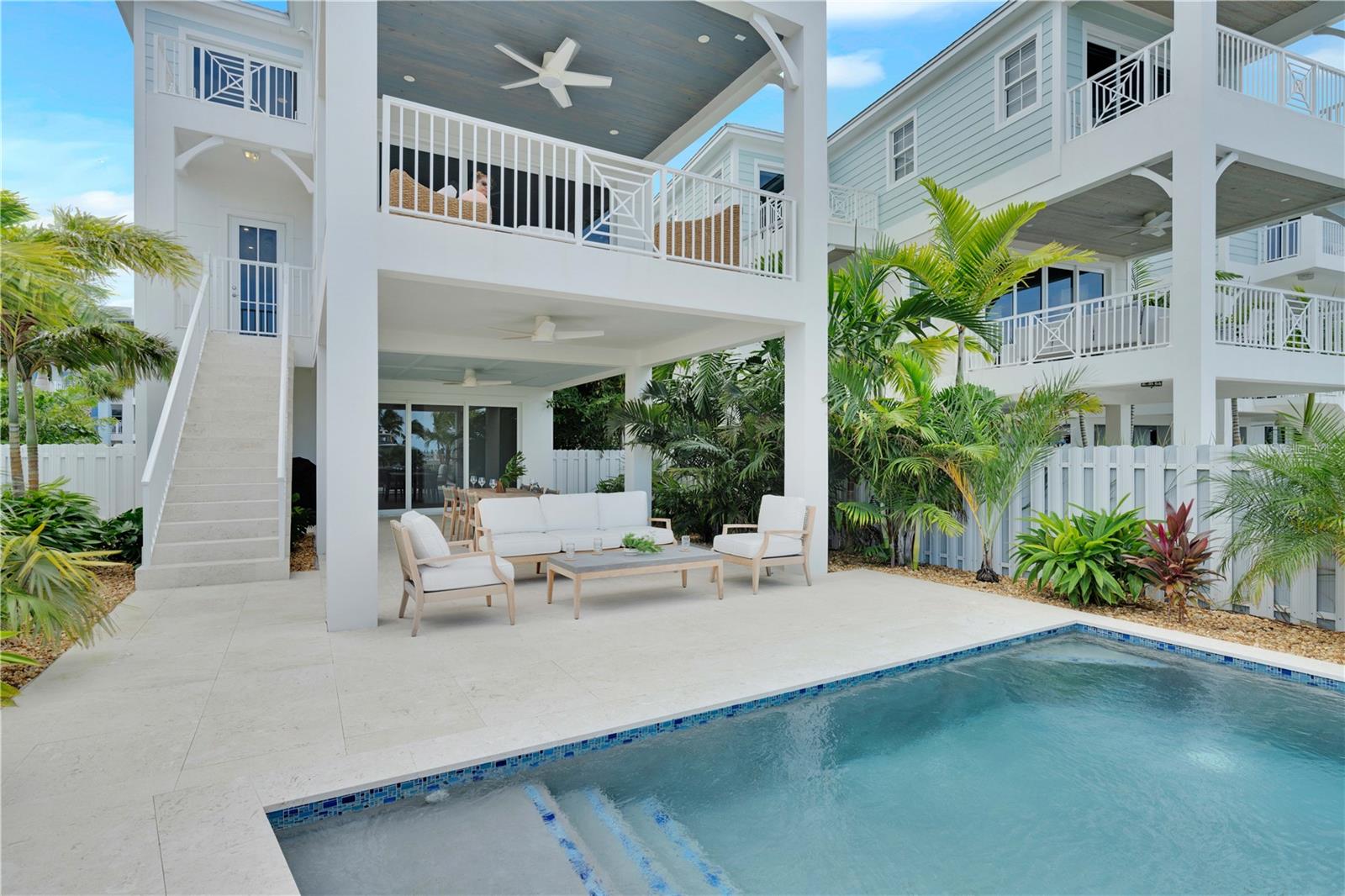 Marathon, Florida, 33050, United States, 5 Bedrooms Bedrooms, ,5 BathroomsBathrooms,Residential,Active,2016400