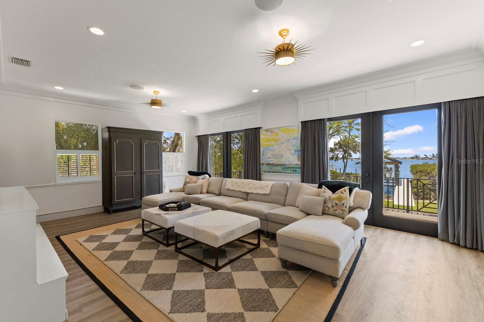 Bradenton, Florida, 34209, United States, 5 Bedrooms Bedrooms, ,6 BathroomsBathrooms,Residential,Active,1800164