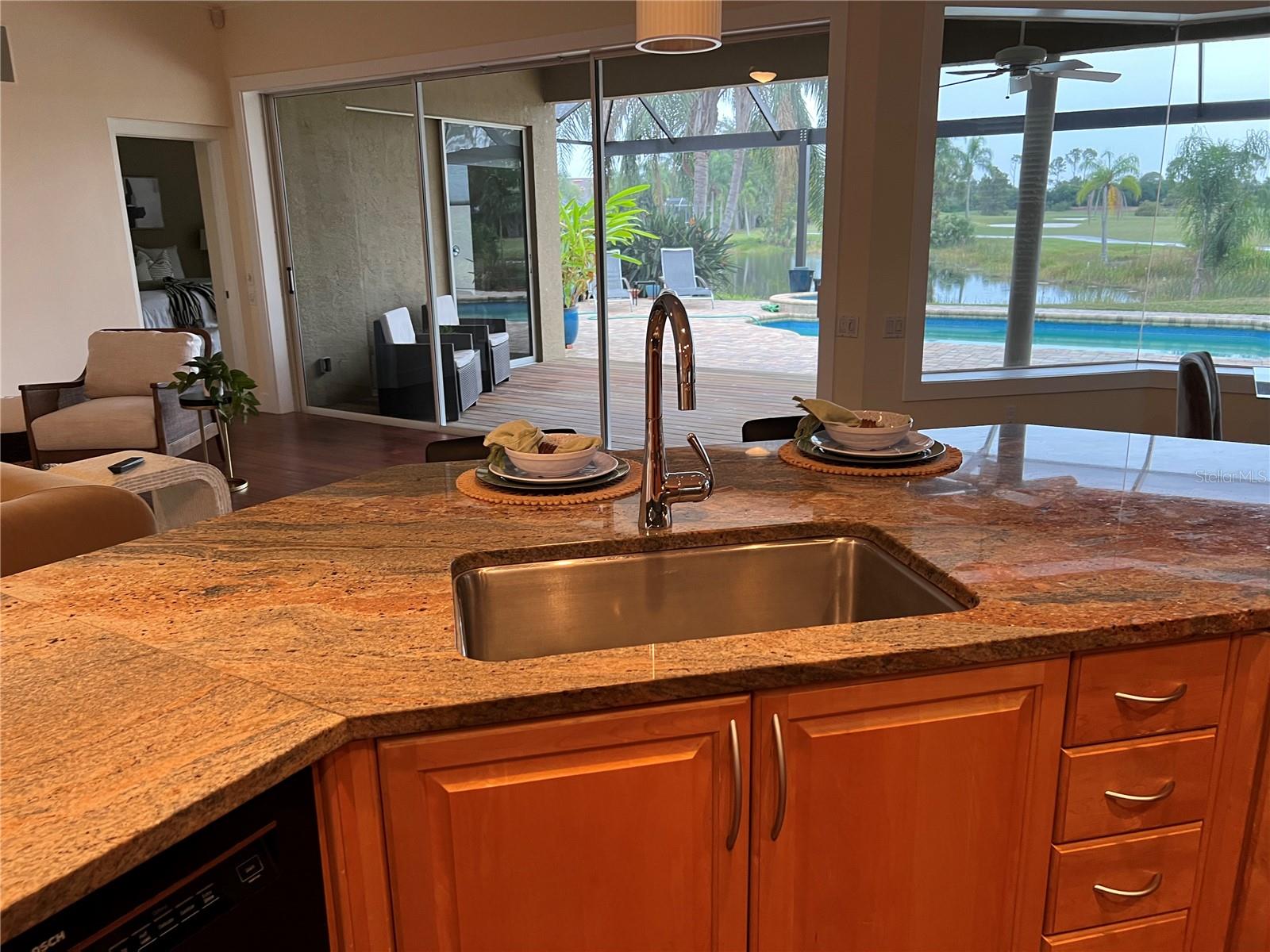 University Park, Florida, 34201, United States, 3 Bedrooms Bedrooms, ,3 BathroomsBathrooms,Residential,Active,1894782