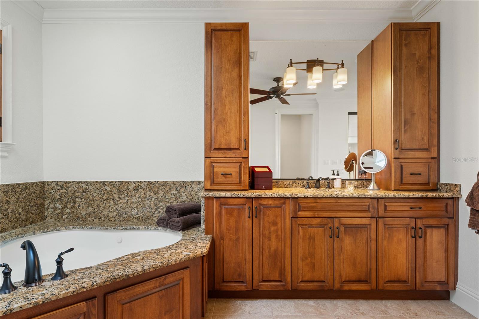 Port Charlotte, Florida, 33952, United States, 5 Bedrooms Bedrooms, ,9 BathroomsBathrooms,Residential,Active,2006954