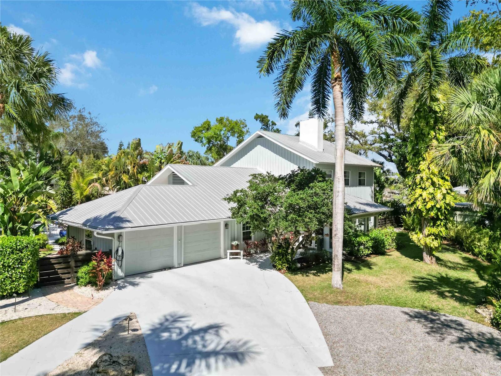 Sarasota, Florida, 34231, United States, 4 Bedrooms Bedrooms, ,4 BathroomsBathrooms,Residential,Active,2025612