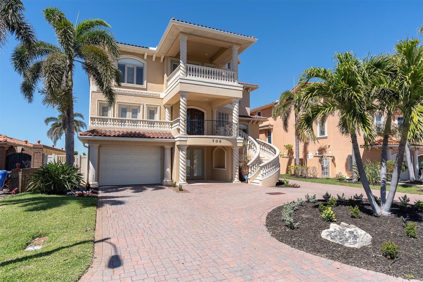 Treasure Island, Florida, 33706, United States, 4 Bedrooms Bedrooms, ,4 BathroomsBathrooms,Residential,Active,1742124