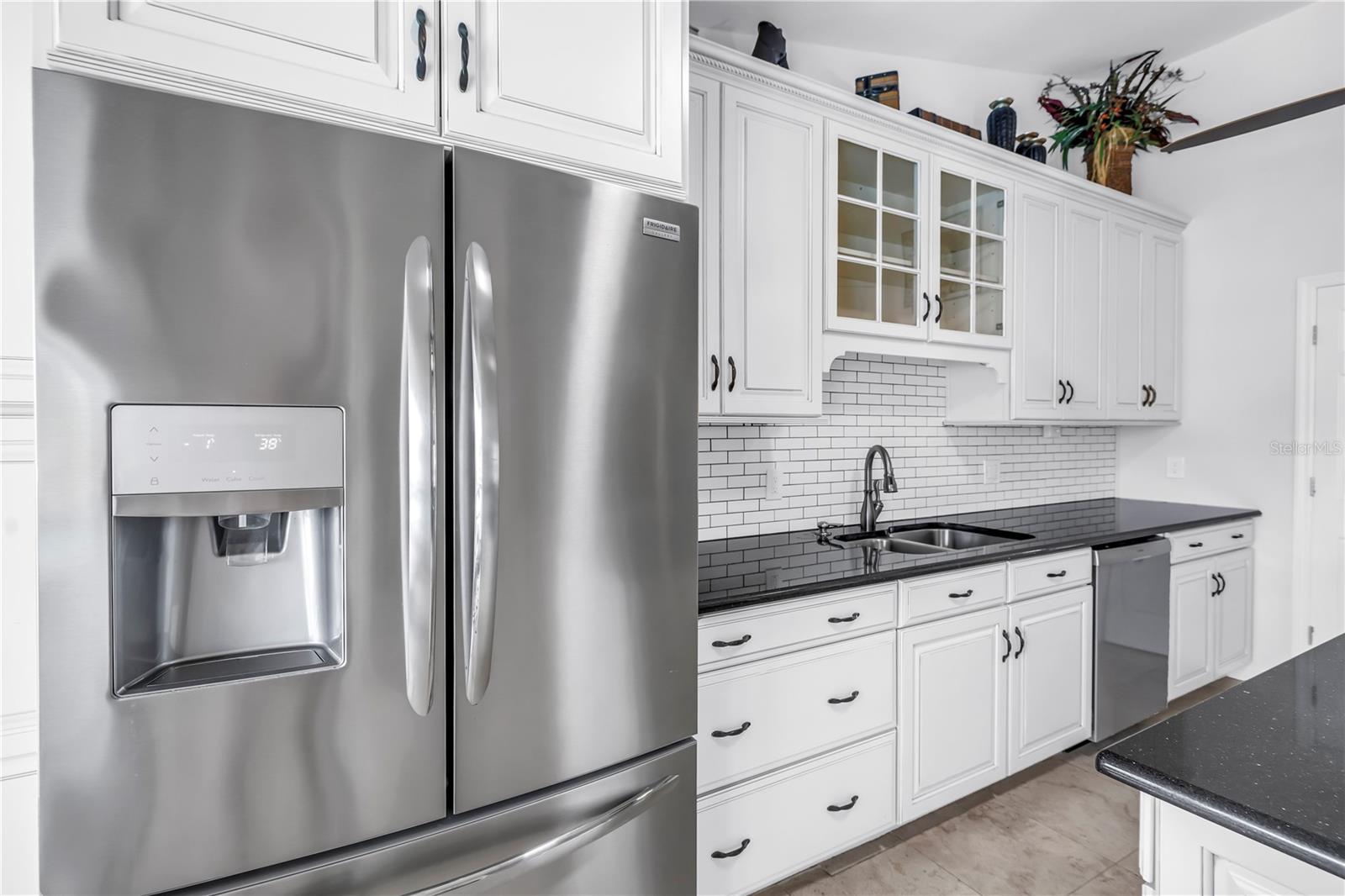 St Petersburg, Florida, 33715, United States, 3 Bedrooms Bedrooms, ,4 BathroomsBathrooms,Residential,Active,1869108