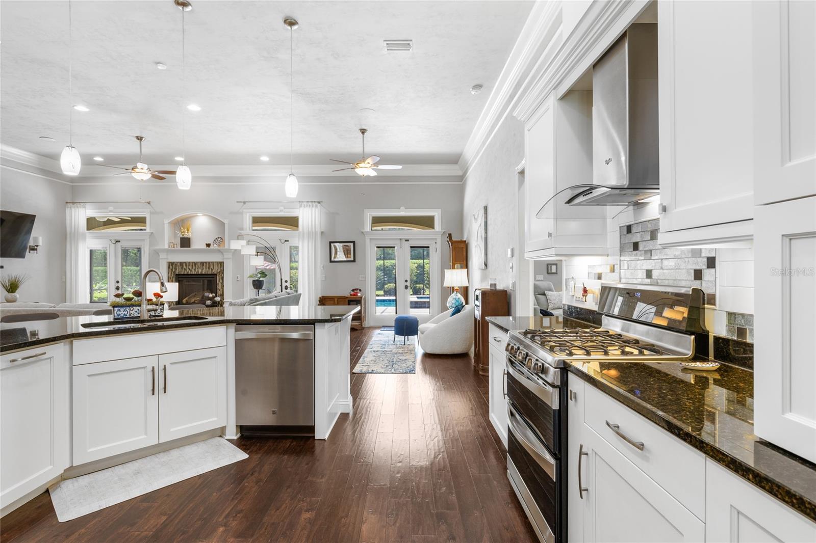 Newberry, Florida, 32669, United States, 4 Bedrooms Bedrooms, ,3 BathroomsBathrooms,Residential,Active,1810517