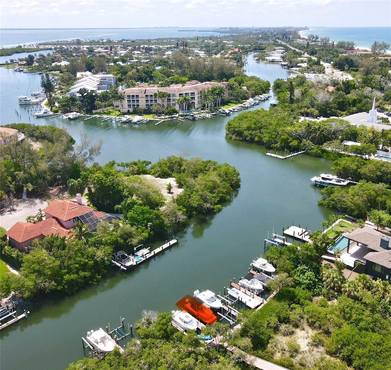 Longboat Key, Florida, 34228, United States, 3 Bedrooms Bedrooms, ,3 BathroomsBathrooms,Residential,Active,1993956