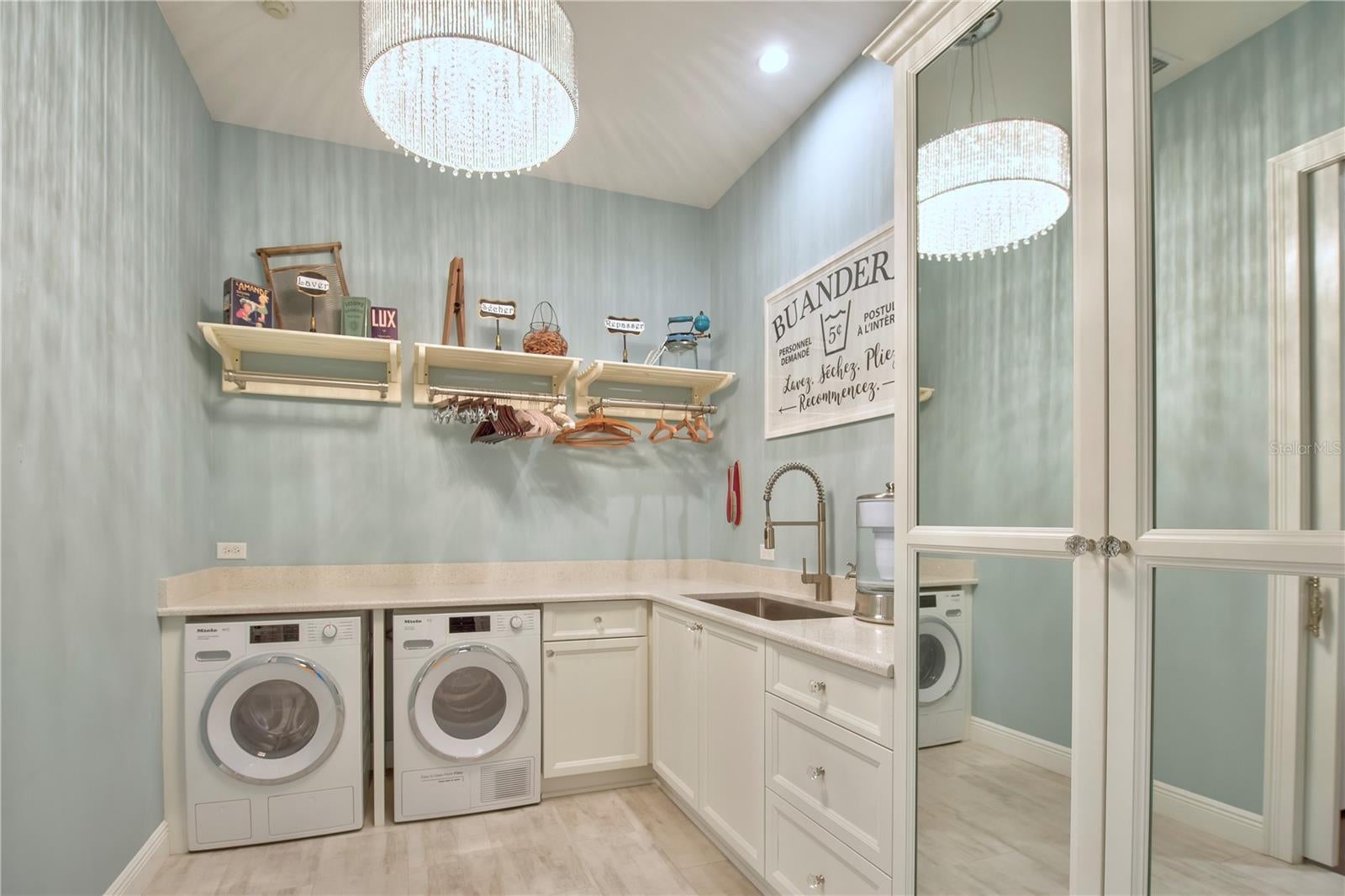 Gainesville, Florida, 32608, United States, 4 Bedrooms Bedrooms, ,3 BathroomsBathrooms,Residential,Active,1989761