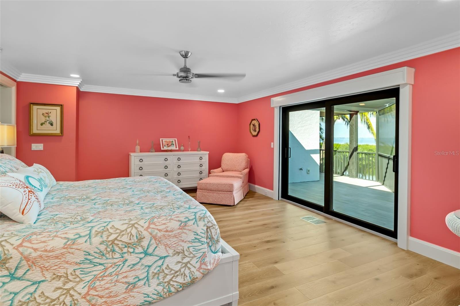 Longboat Key, Florida, 34228, United States, 3 Bedrooms Bedrooms, ,4 BathroomsBathrooms,Residential,Active,1995265
