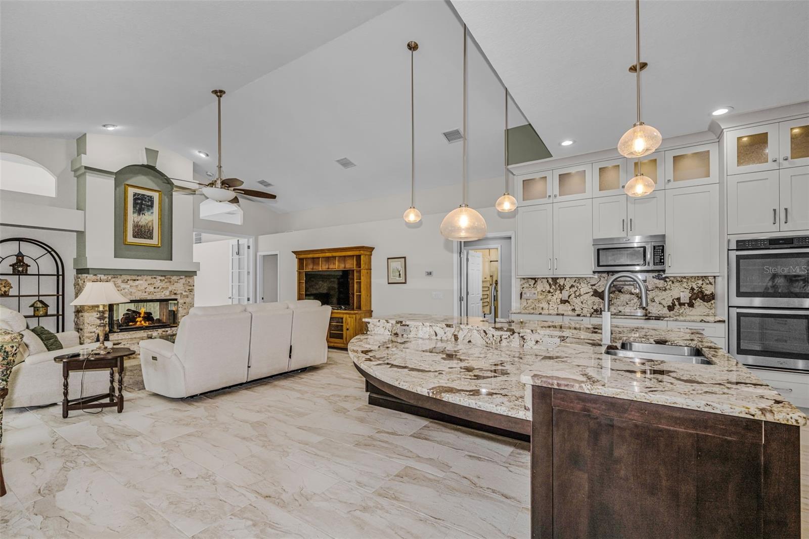 Dunedin, Florida, 34698, United States, 4 Bedrooms Bedrooms, ,3 BathroomsBathrooms,Residential,Active,2045023