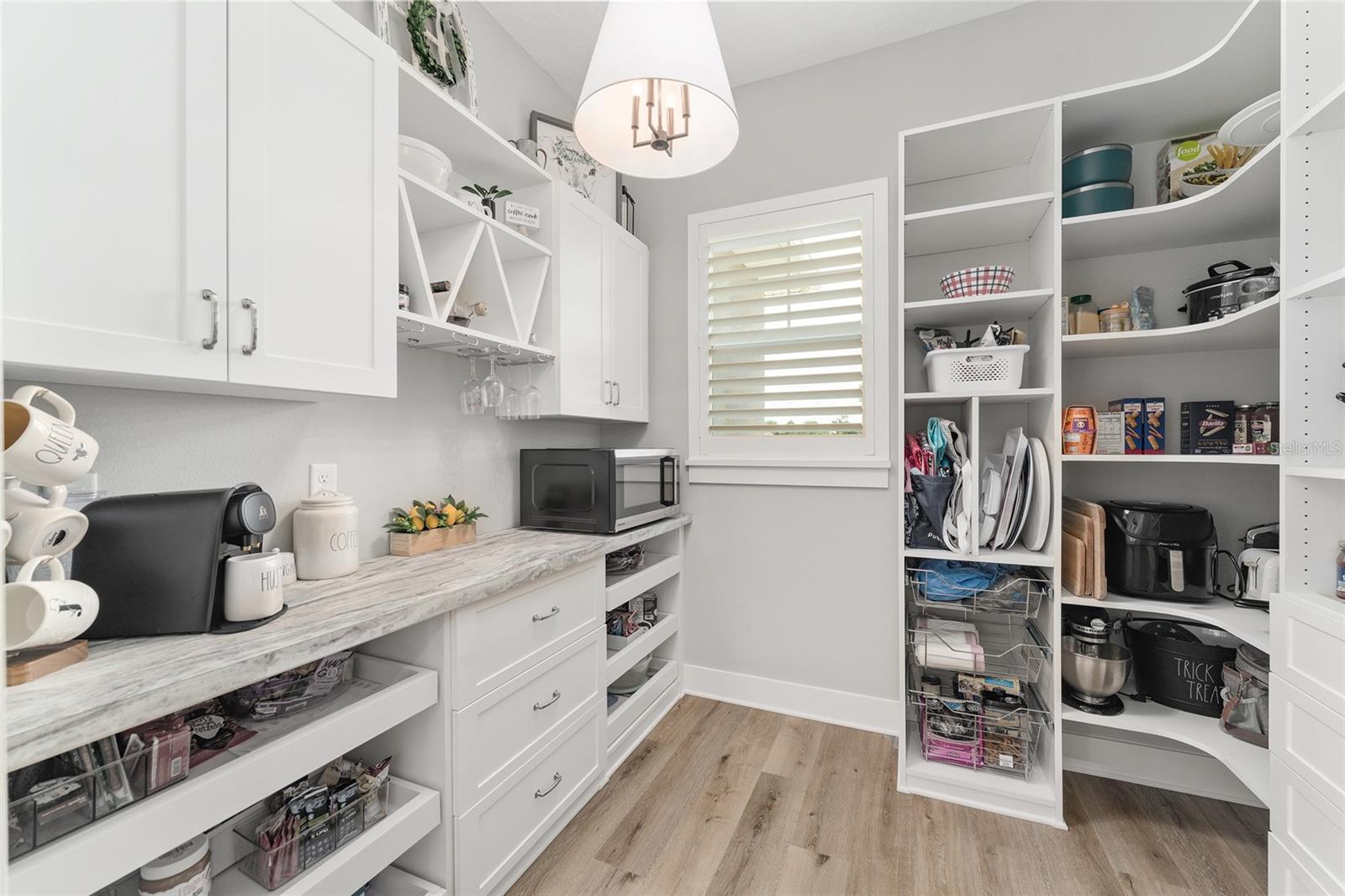 Oxford, Florida, 34484, United States, 4 Bedrooms Bedrooms, ,3 BathroomsBathrooms,Residential,Active,1936399