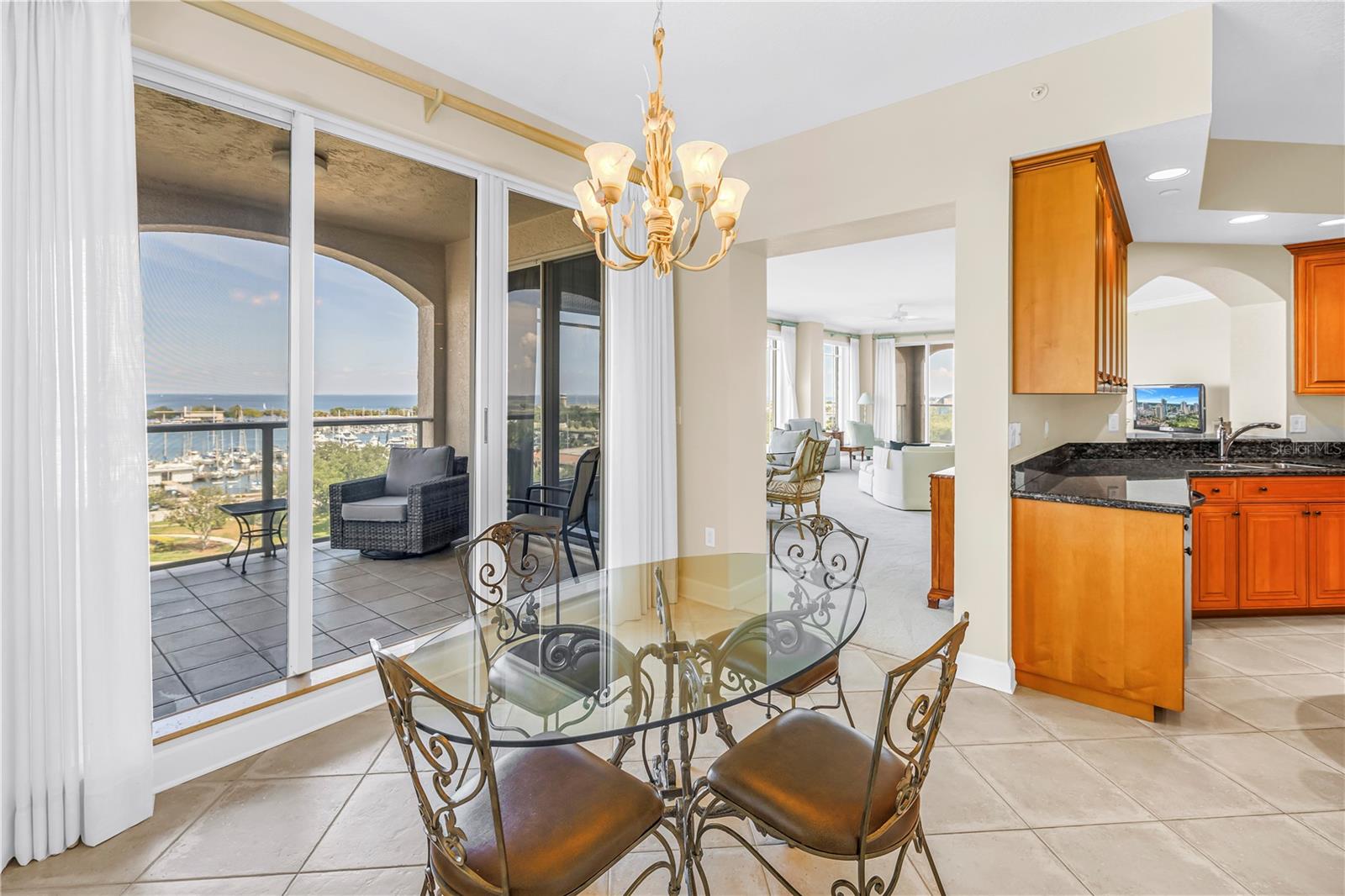 St Petersburg, Florida, 33701, United States, 3 Bedrooms Bedrooms, ,3 BathroomsBathrooms,Residential,Active,2045043