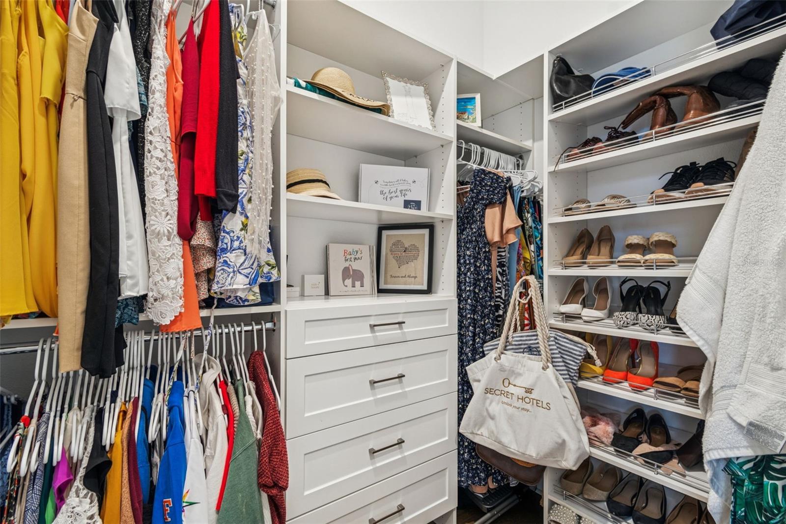 Lutz, Florida, 33559, United States, 4 Bedrooms Bedrooms, ,3 BathroomsBathrooms,Residential,Active,2009815