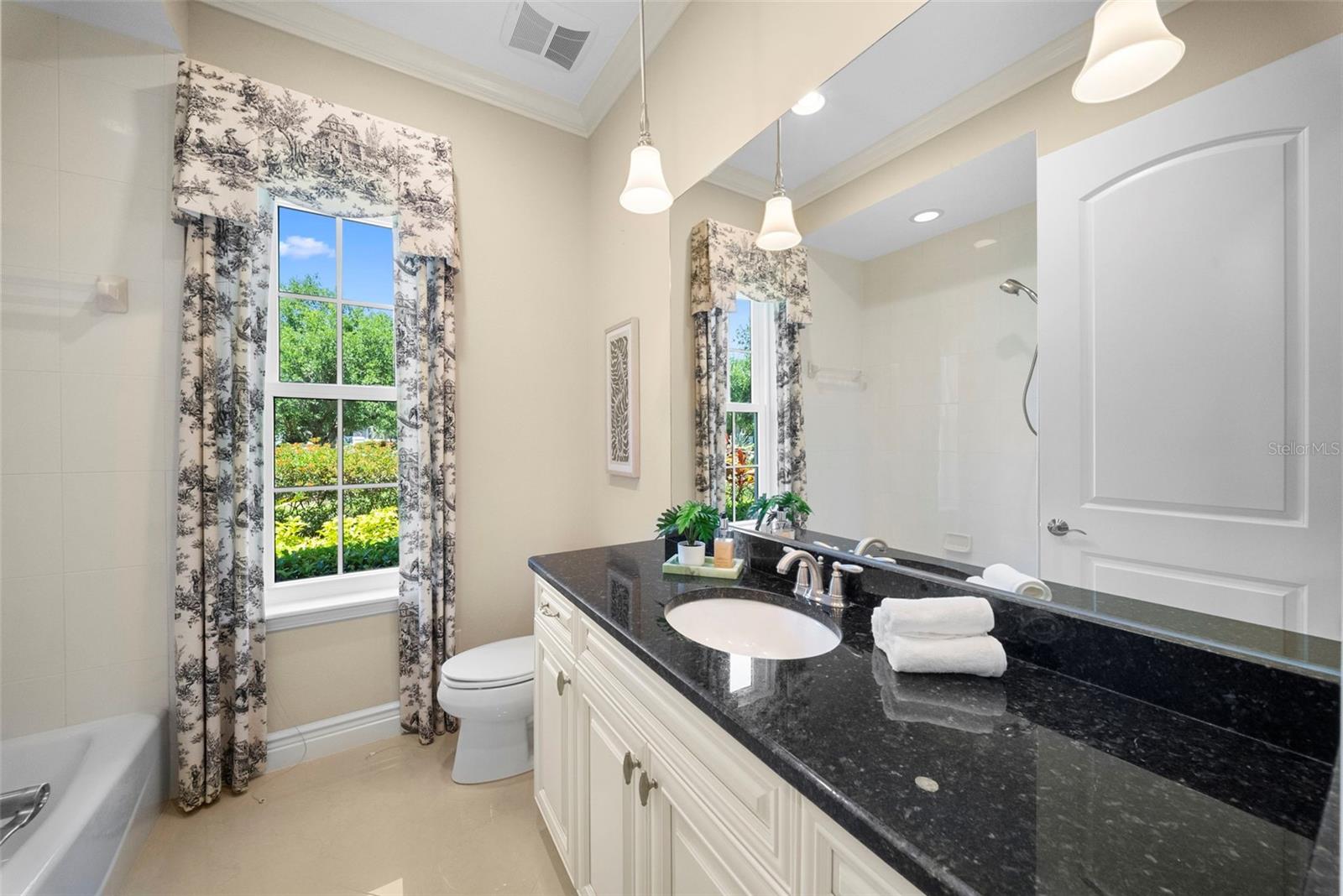 Lakewood Ranch, Florida, 34202, United States, 3 Bedrooms Bedrooms, ,3 BathroomsBathrooms,Residential,Active,2041799