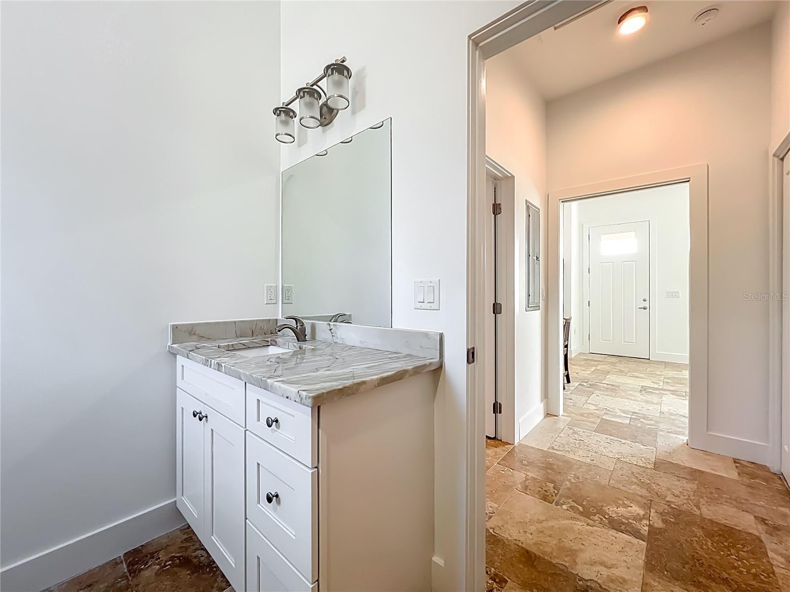 Dunnellon, Florida, 34432, United States, 5 Bedrooms Bedrooms, ,4 BathroomsBathrooms,Residential,Active,2012479