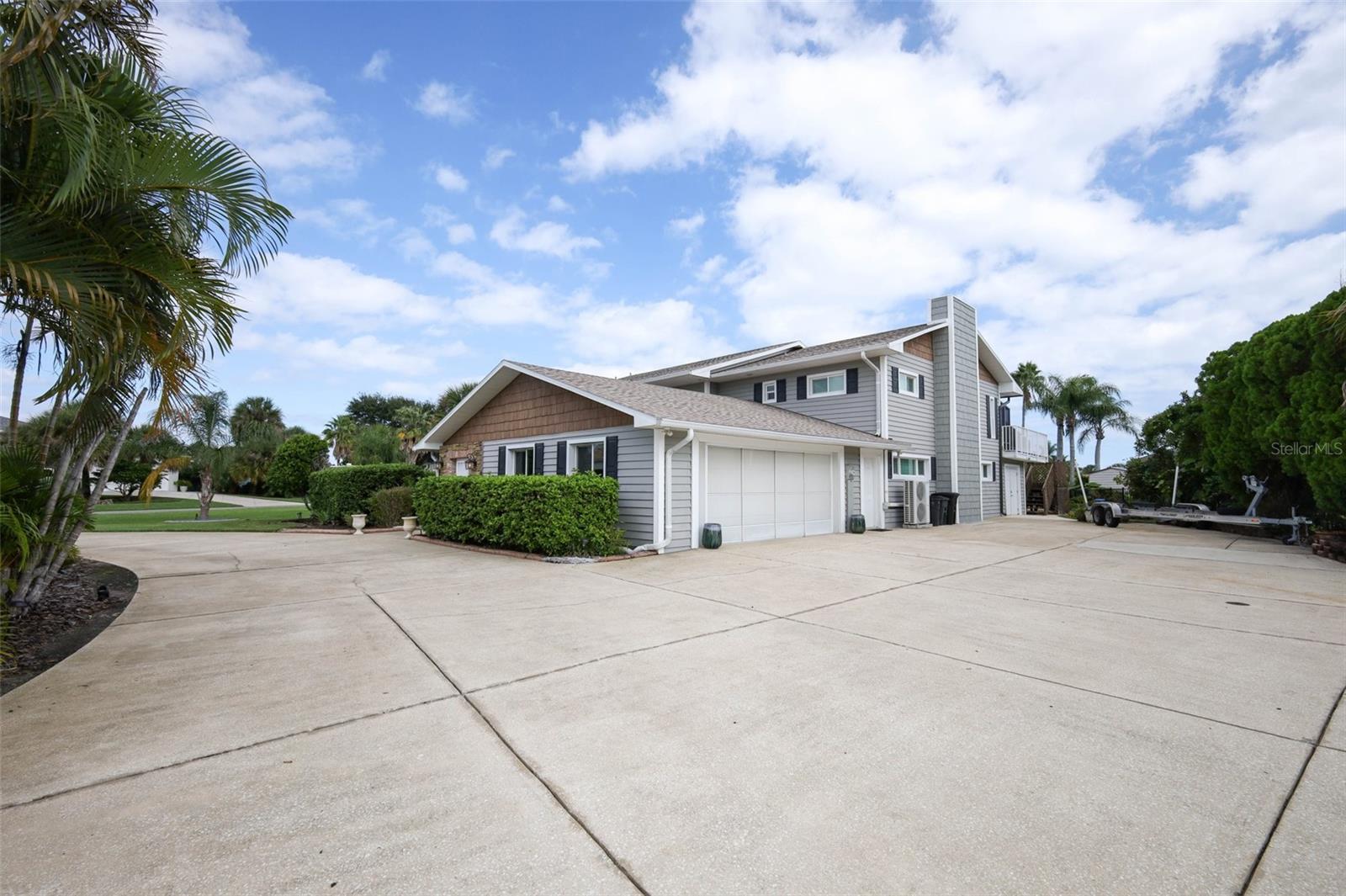 New Smyrna Beach, Florida, 32169, United States, 4 Bedrooms Bedrooms, ,4 BathroomsBathrooms,Residential,Active,1985597