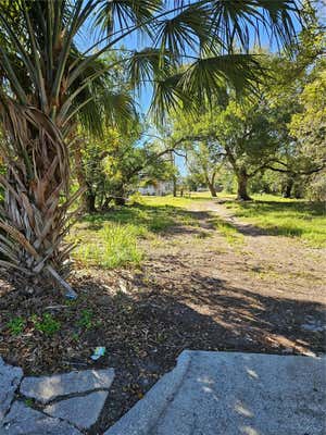 332 W 8TH ST, LAKELAND, FL 33805, photo 3 of 7