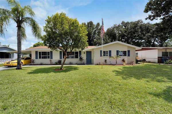 8533 ROBIN RD, SEMINOLE, FL 33777 - Image 1