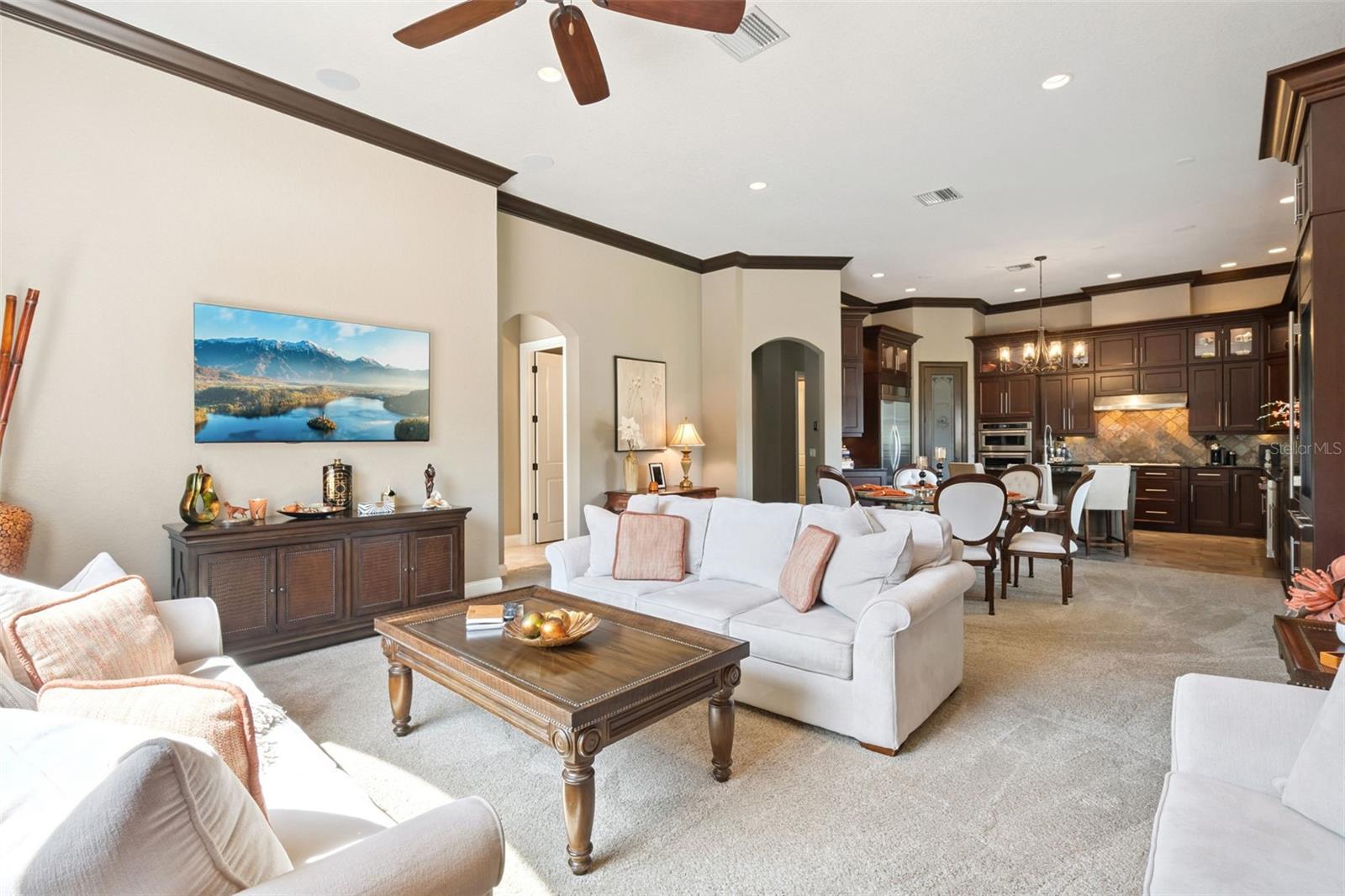 Windermere, Florida, 34786, United States, 5 Bedrooms Bedrooms, ,5 BathroomsBathrooms,Residential,Active,2044556