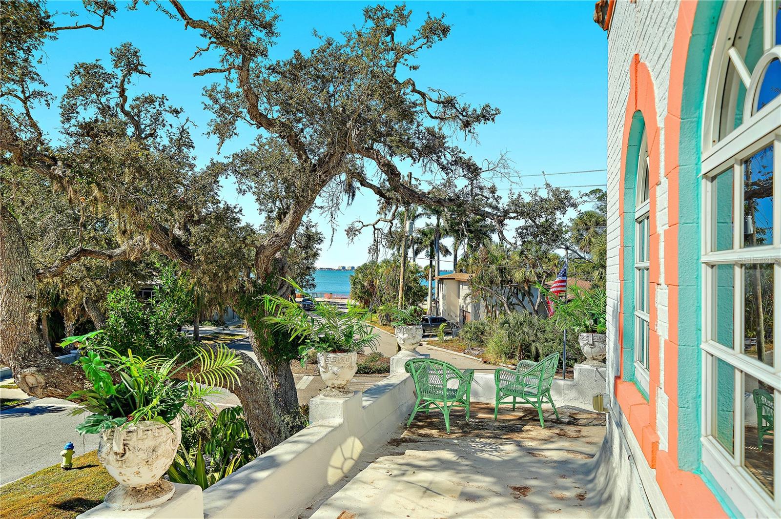 Sarasota, Florida, 34234, United States, 6 Bedrooms Bedrooms, ,5 BathroomsBathrooms,Residential,Active,2002321