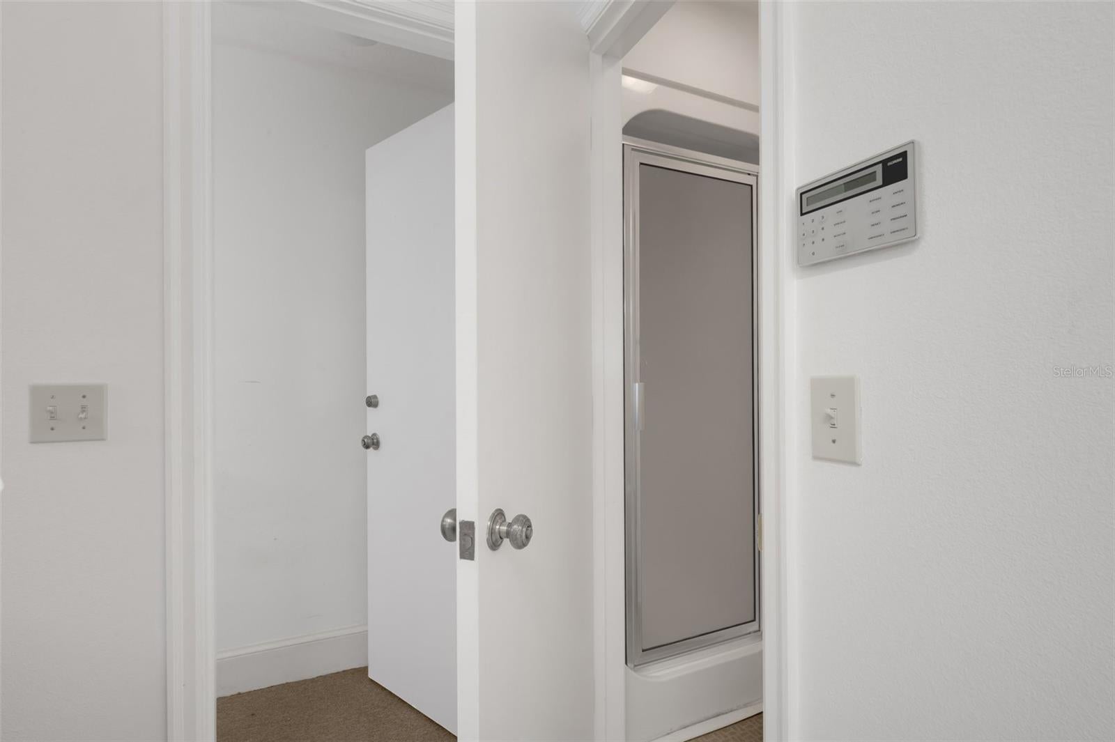 Sarasota, Florida, 34239, United States, 3 Bedrooms Bedrooms, ,3 BathroomsBathrooms,Residential,Active,1702413