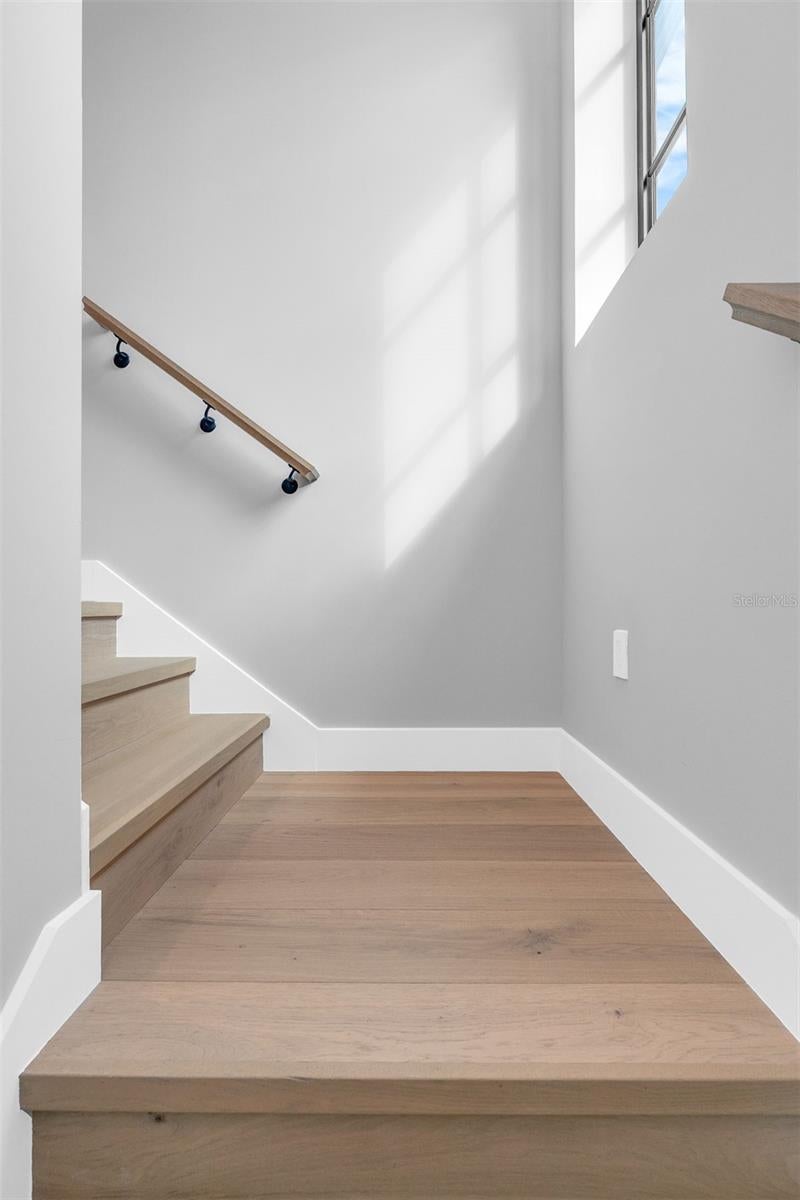 Orlando, Florida, 32804, United States, 5 Bedrooms Bedrooms, ,5 BathroomsBathrooms,Residential,Active,2019846