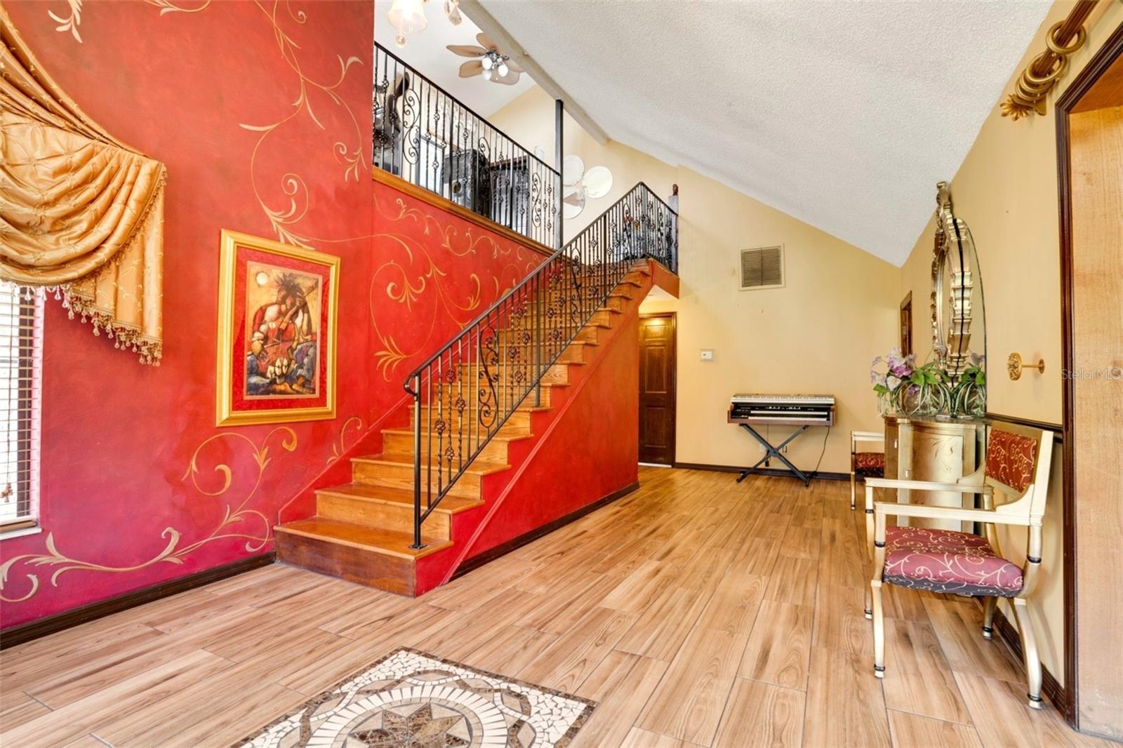 Plant City, Florida, 33565, United States, 13 Bedrooms Bedrooms, ,11 BathroomsBathrooms,Residential,Active,1953280