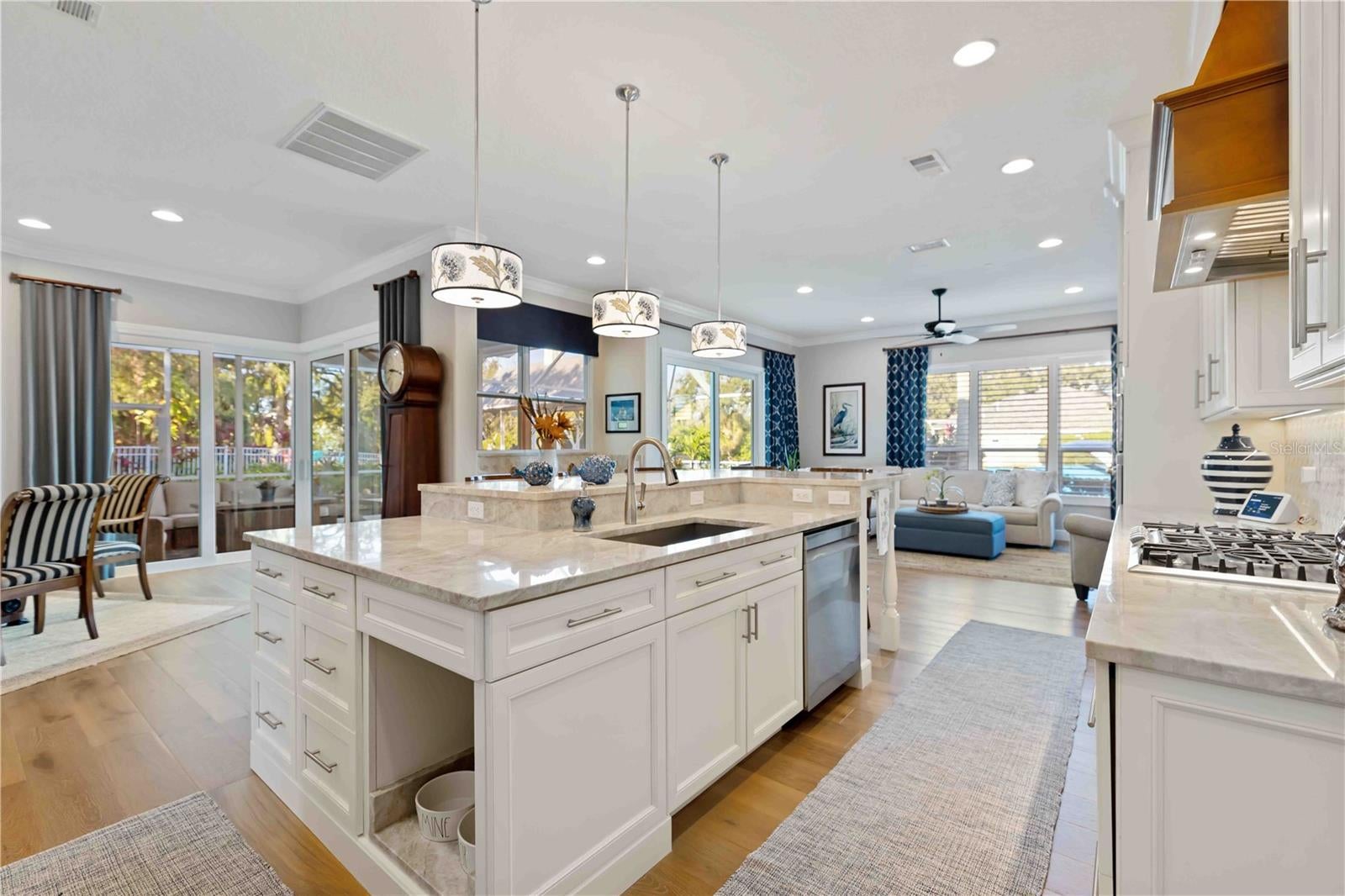 Bradenton, Florida, 34208, United States, 4 Bedrooms Bedrooms, ,3 BathroomsBathrooms,Residential,Active,2007939