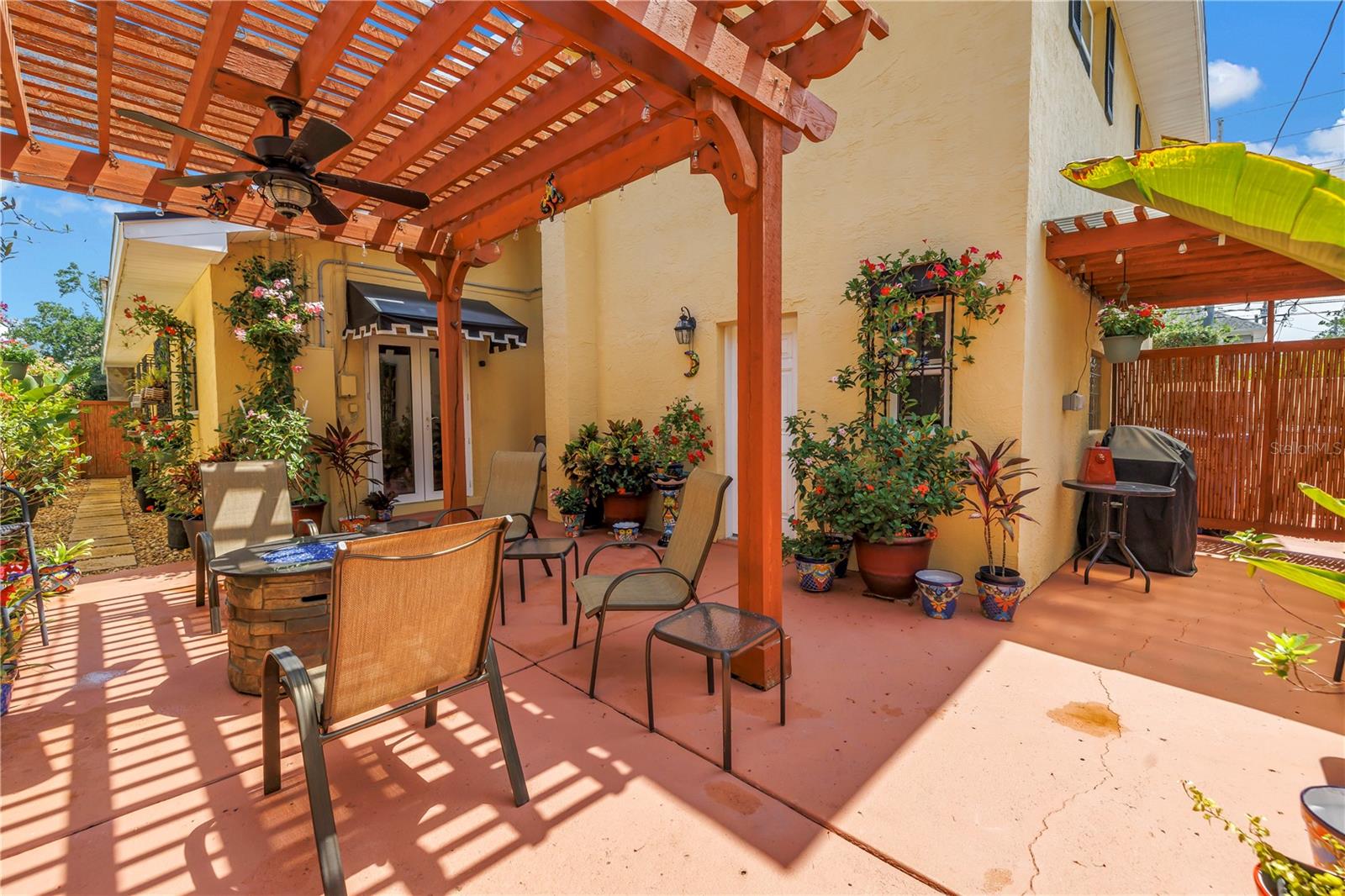 St Petersburg, Florida, 33704, United States, ,3 BathroomsBathrooms,Residential,Active,1824541