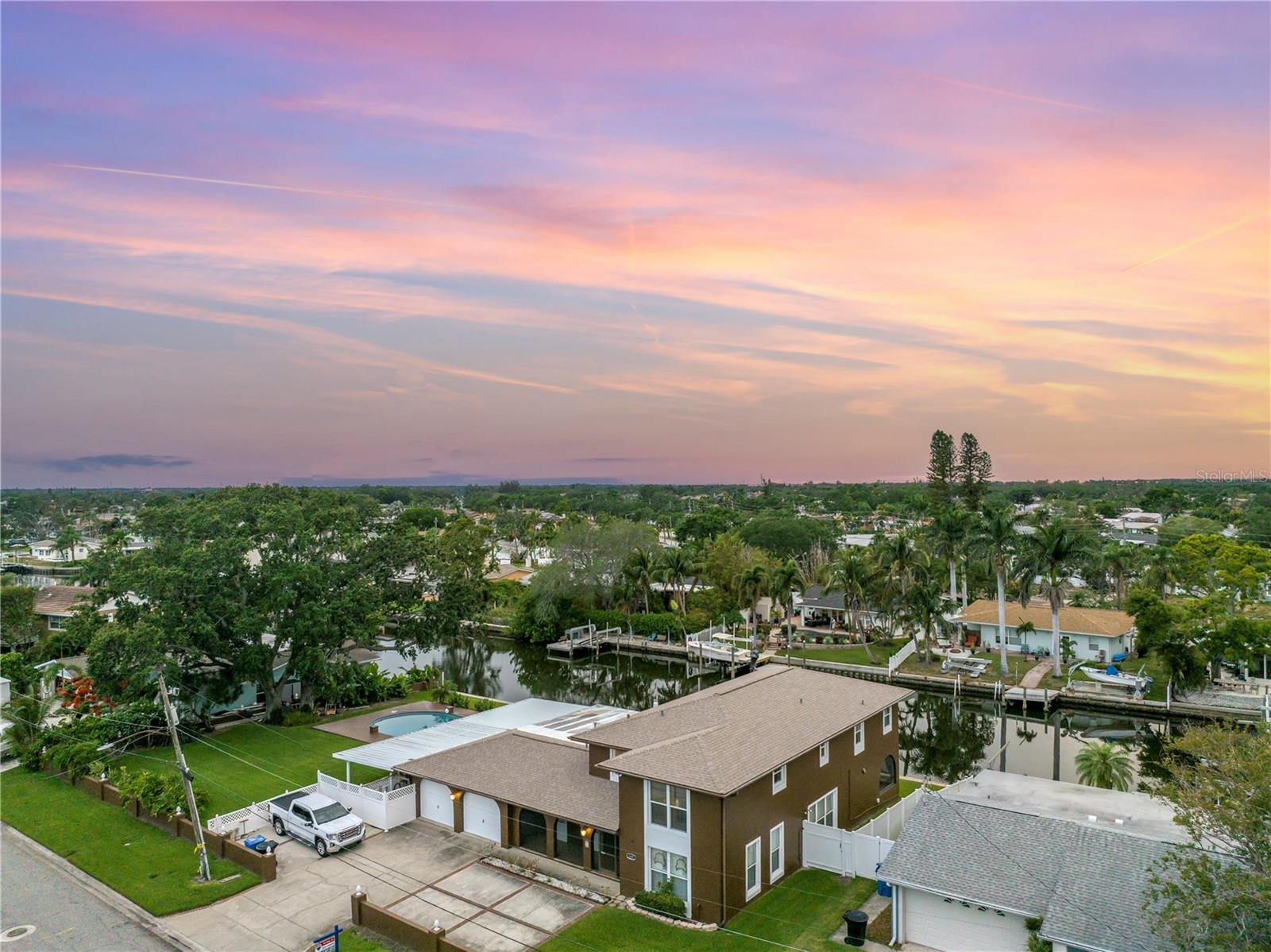 St Petersburg, Florida, 33703, United States, 5 Bedrooms Bedrooms, ,3 BathroomsBathrooms,Residential,Active,1824530