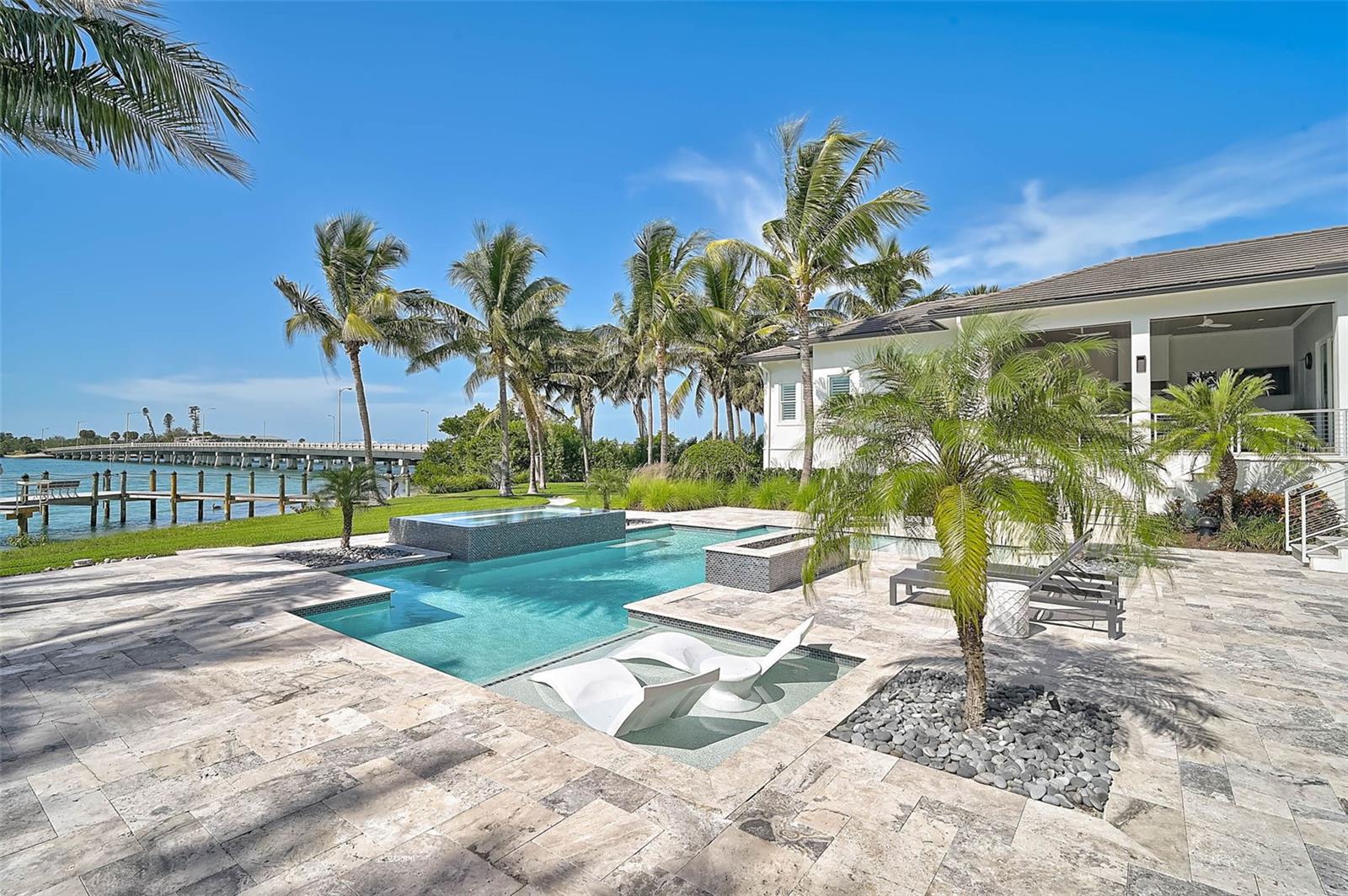 Sarasota, Florida, 34236, United States, 5 Bedrooms Bedrooms, ,6 BathroomsBathrooms,Residential,Active,1972132