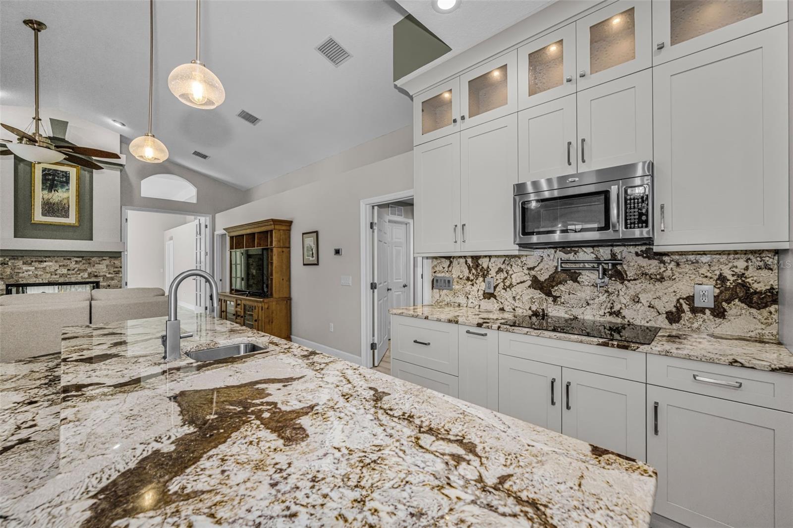 Dunedin, Florida, 34698, United States, 4 Bedrooms Bedrooms, ,3 BathroomsBathrooms,Residential,Active,2045023