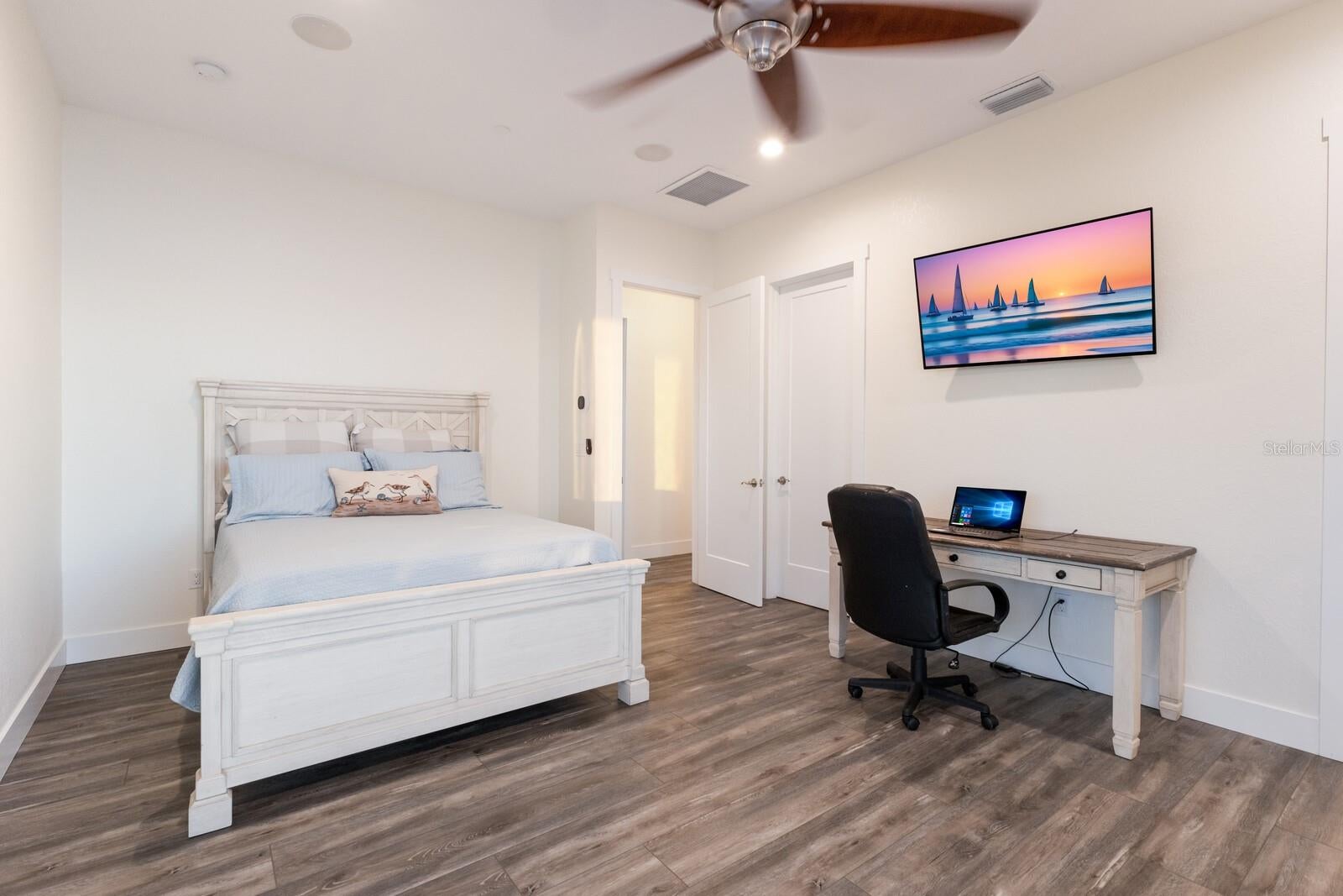 Bradenton, Florida, 34208, United States, ,5 BathroomsBathrooms,Residential,Active,1745633