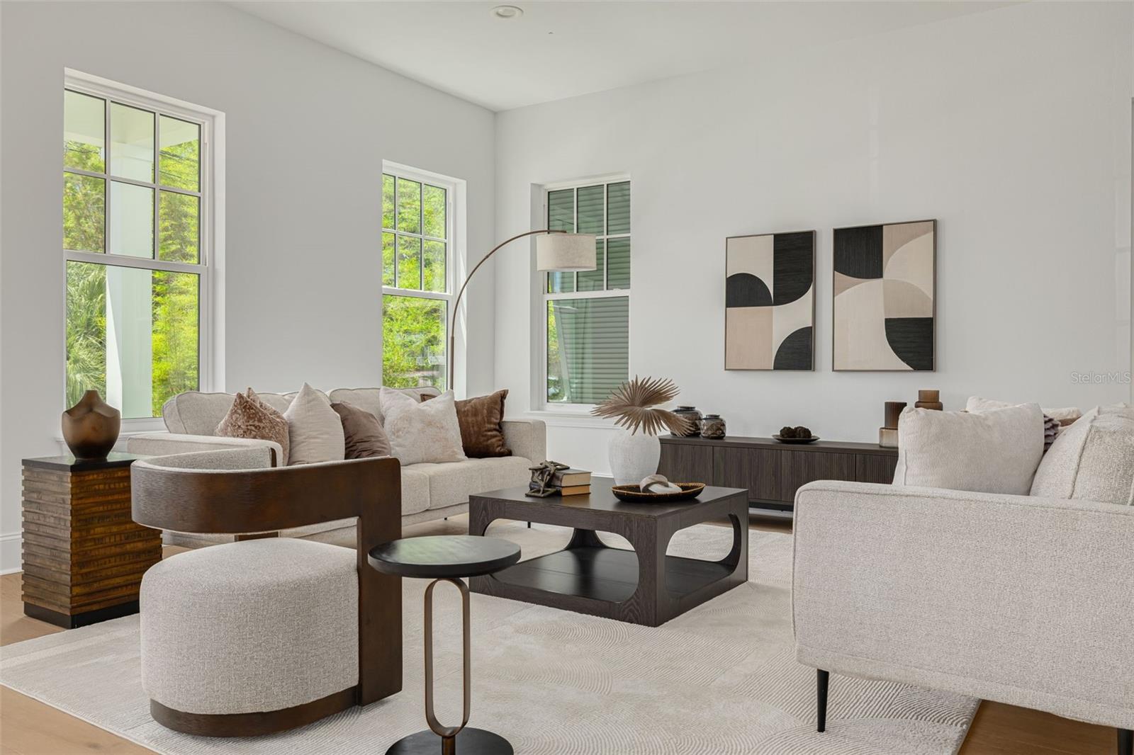 St Petersburg, Florida, 33704, United States, 5 Bedrooms Bedrooms, ,4 BathroomsBathrooms,Residential,Active,2021279