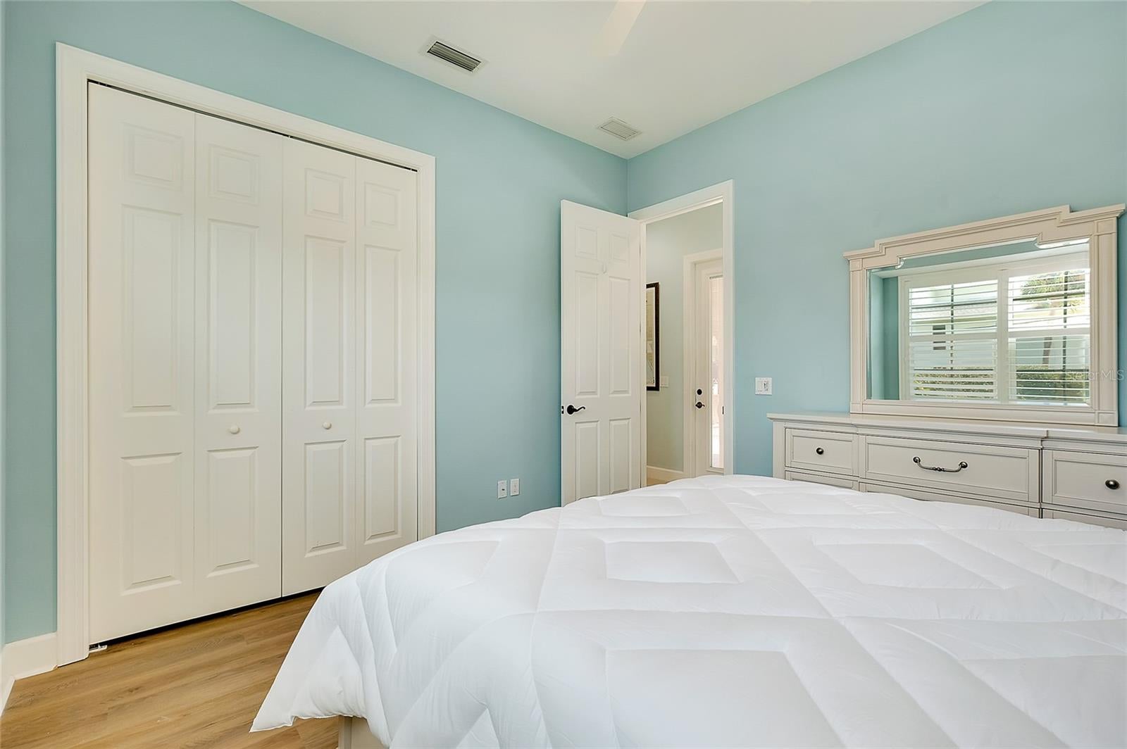 Venice, Florida, 34285, United States, 3 Bedrooms Bedrooms, ,3 BathroomsBathrooms,Residential,Active,2008926