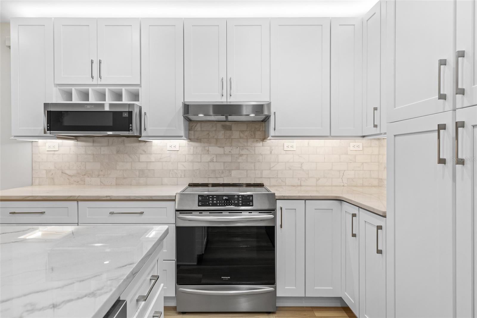 Orlando, Florida, 32801, United States, ,4 BathroomsBathrooms,Residential,Active,1703548