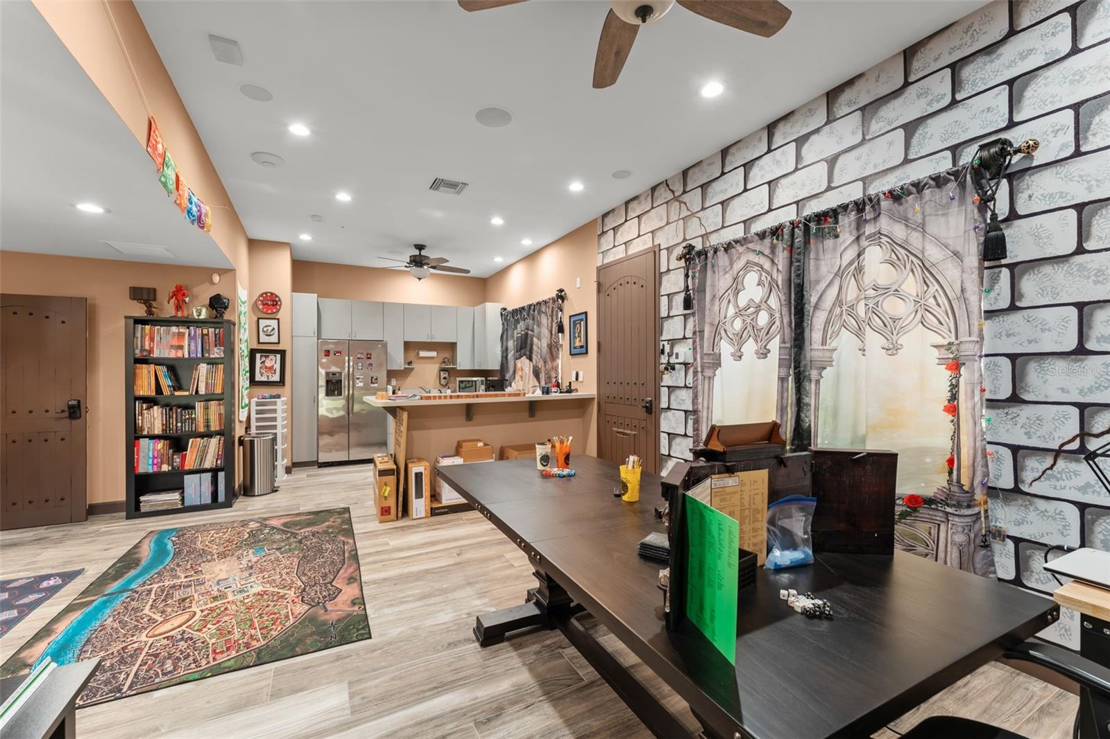 Longwood, Florida, 32779, United States, 10 Bedrooms Bedrooms, ,17 BathroomsBathrooms,Residential,Active,1914816